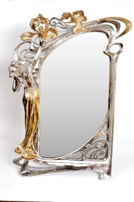 Серебряное зеркало в подарок на Рождество