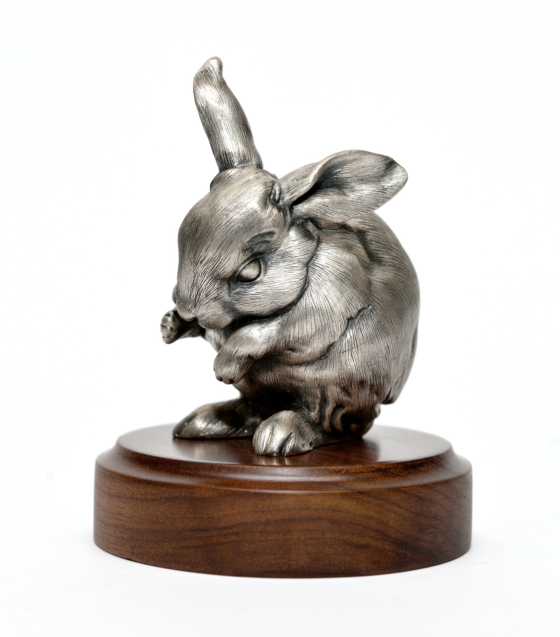 Серебряная статуэтка "Кролик"