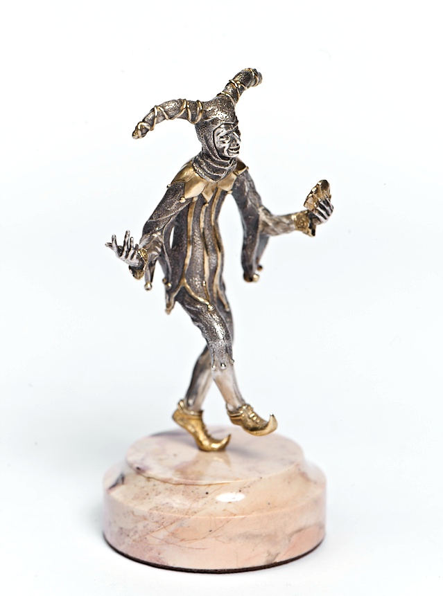 Серебряная статуэтка "Джокер" - серебро, позолота