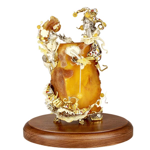 Сувениры из янтаря в калининграде фото
