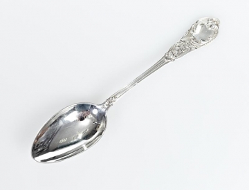 Фото - Серебряная десертная ложка "Виола"