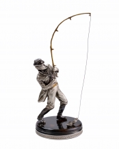 Серебряная статуэтка на янтарной подставке "Рыбак"
